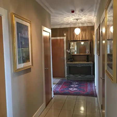 Seaview Luxury Penthouse Sleeps 6 Appartamento *