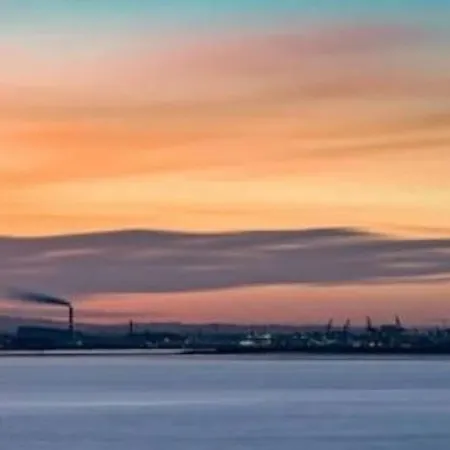 Seaview Luxury Penthouse Sleeps 6