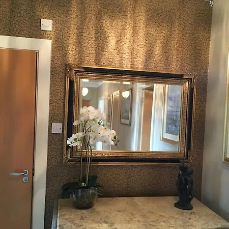 아파트 Seaview Luxury Penthouse Sleeps 6