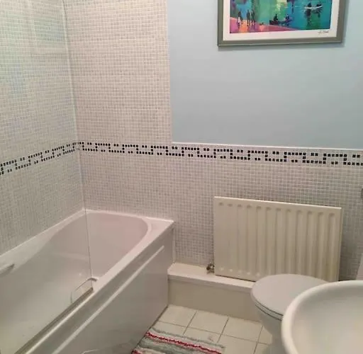 Apartment Seaview Luxury Penthouse Sleeps 6 *