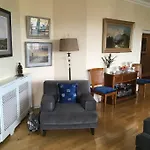 Seaview Luxury Penthouse Sleeps 6