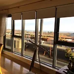 公寓 Seaview Luxury Penthouse Sleeps 6 *