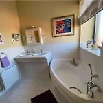 Seaview Luxury Penthouse Sleeps 6 都柏林